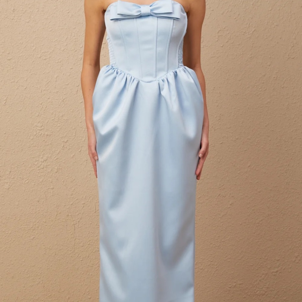 Strapless Light Blue Bow-Front Evening Dress